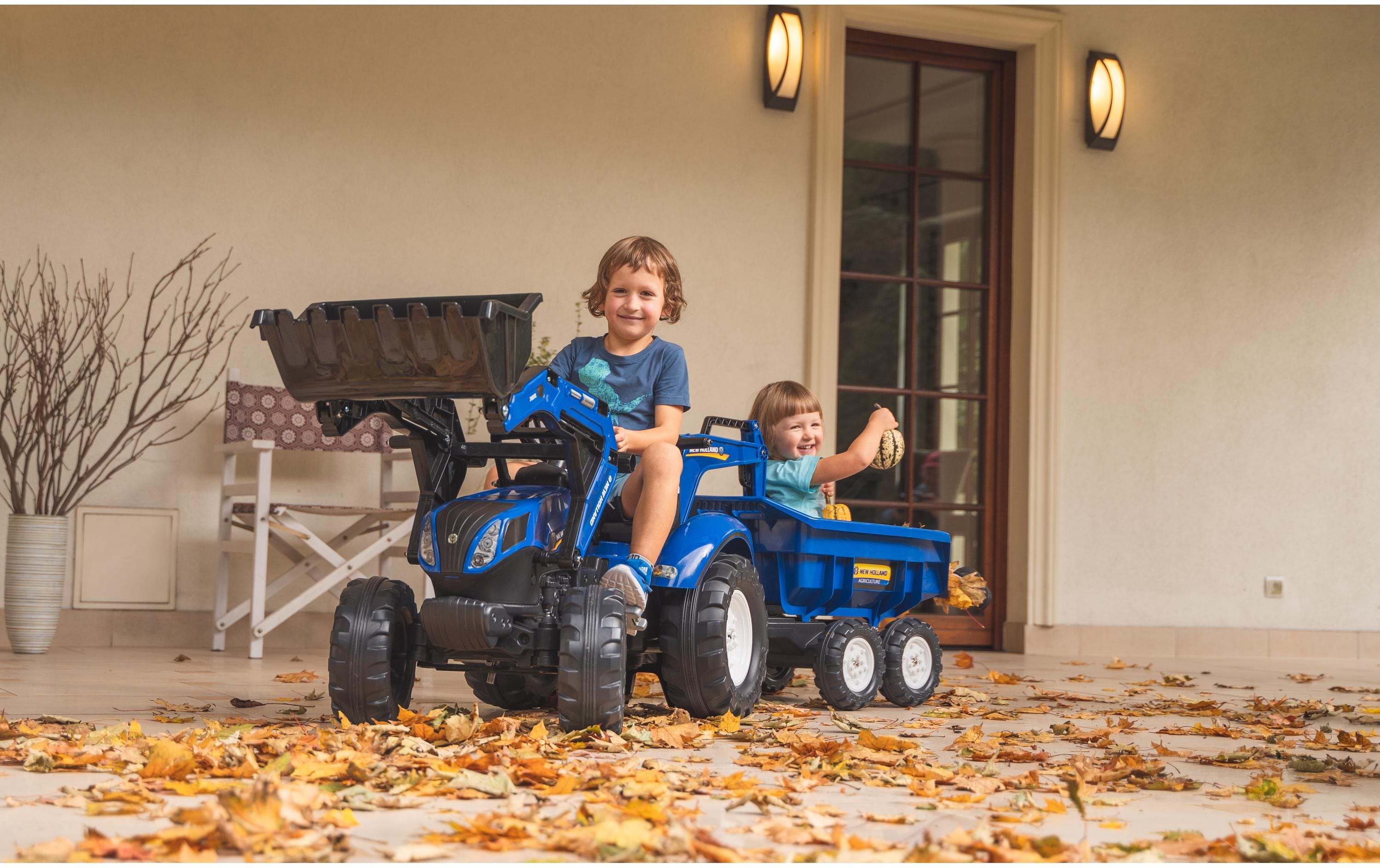 New Holland Traktor + Anh. XXL<br>Baggerlader mit Maxi-Bagger und Kippanhänger