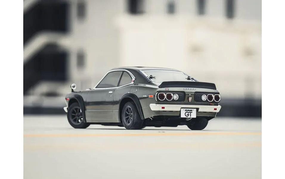 Tourenwagen Fazer MK2 Mazda Savanna RX-3 1972 ARTR, 1:10<br>4WD On-Road Modell mit 1972 Mazda Savanna RX-3 Karosserie (getunte Version)