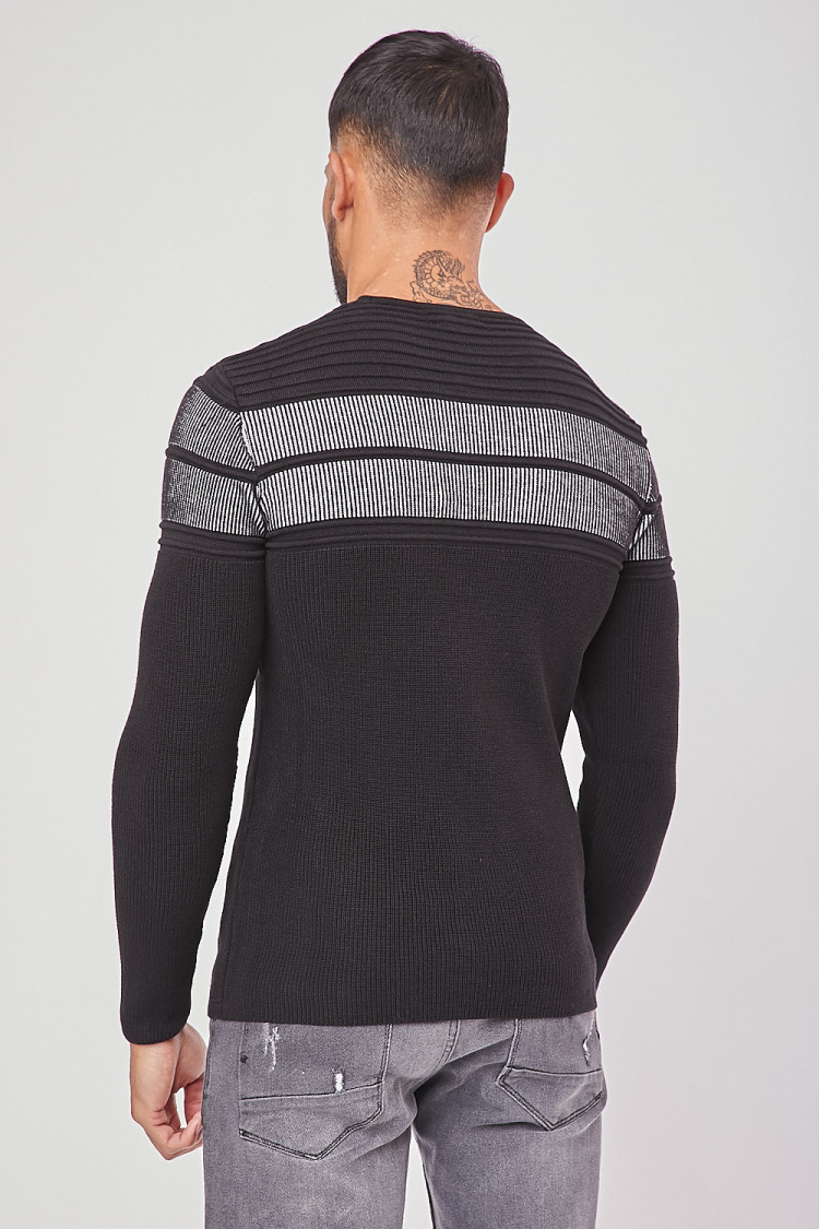 Pull fine maille noir
