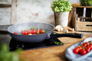ELO Bratpfanne BASALT+ 28 cm mit Antihaft