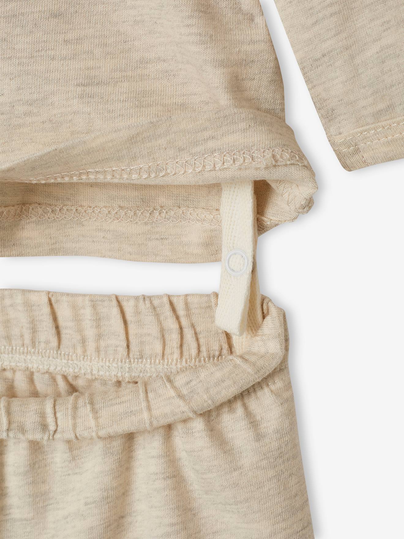 Conjunto de 2 pijamas de tricô para bebê menino, cor mostarda.