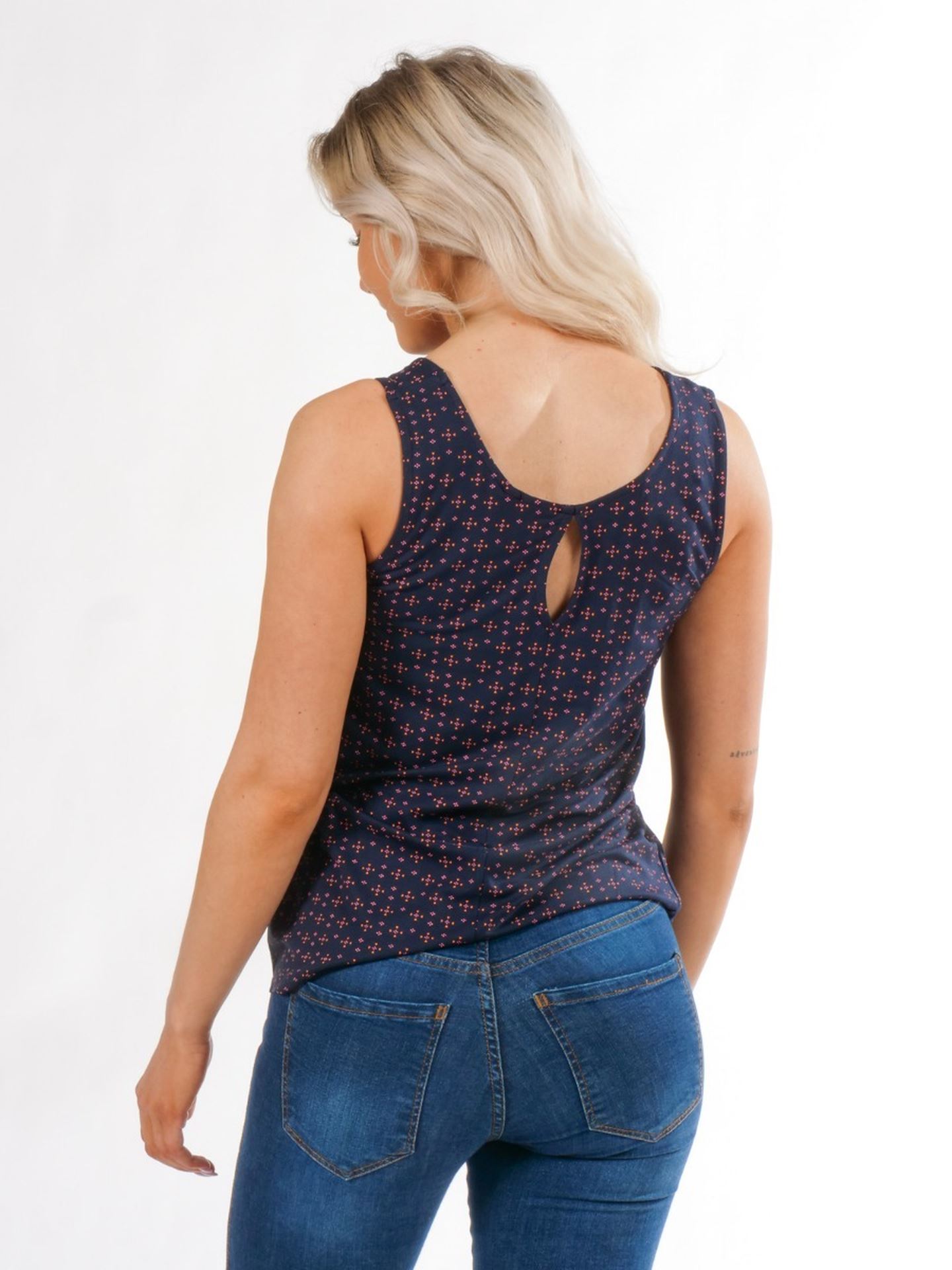 Lisa Top