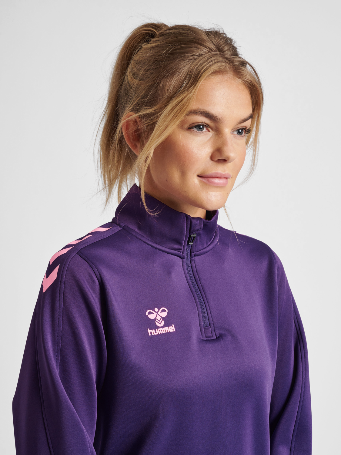 hmlCORE XK HALF ZIP SWEAT WOMAN