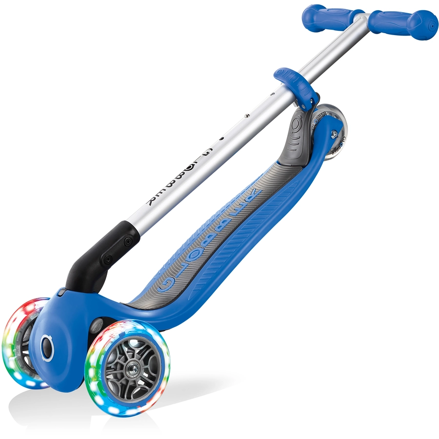 Globber Scooter Primo Foldable mit Leuchtrollen, navy-blau