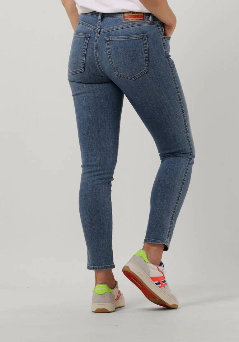 DIESEL lichtblauwe diesel slim fit jeans 2015 babhila