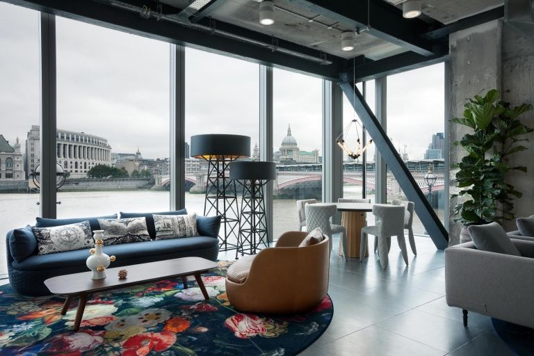 Moooi Construction vloerlamp medium wit hout