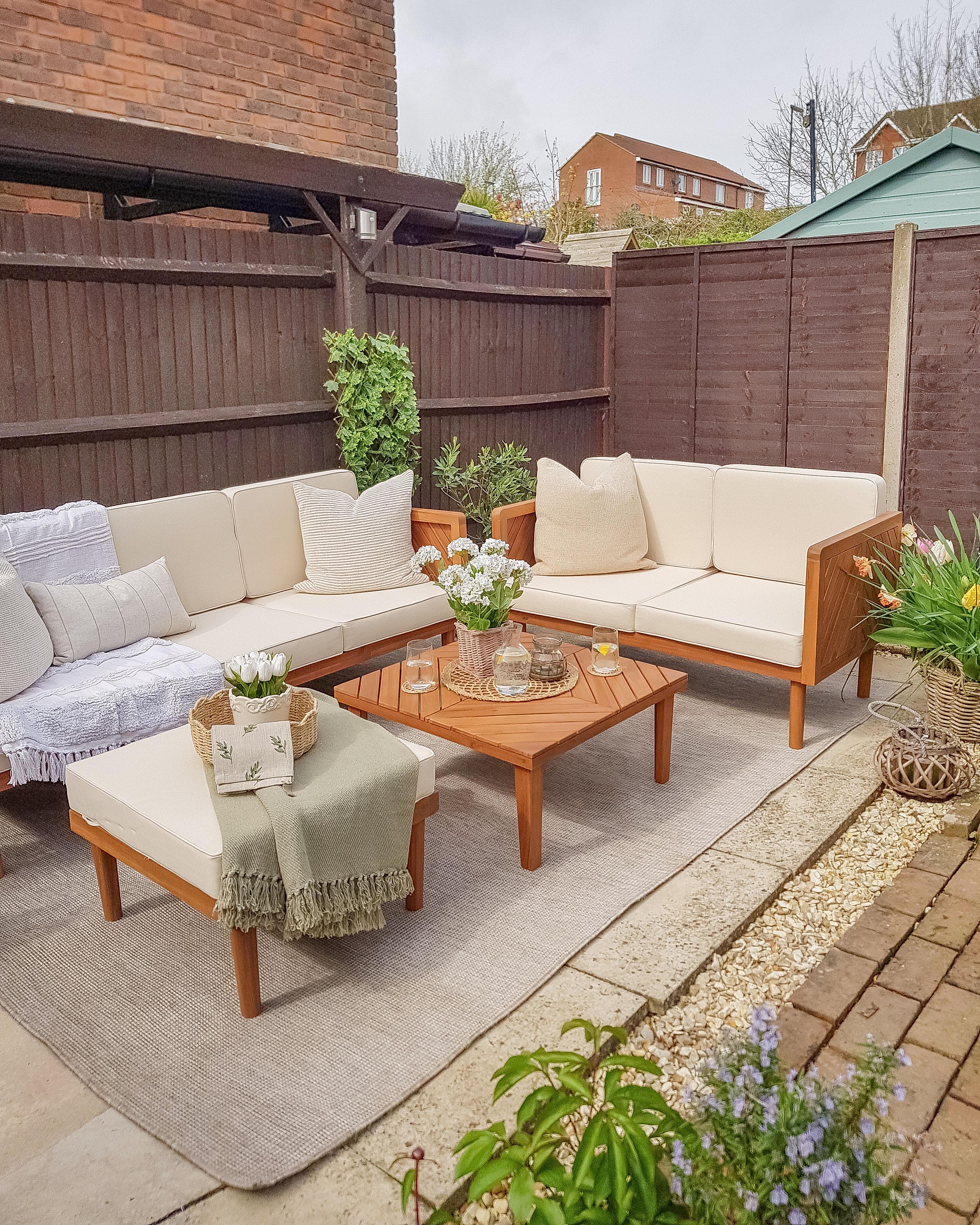 Loungeset met tafel en ottomaan 6-zits BARATTI Acaciahout Bruin