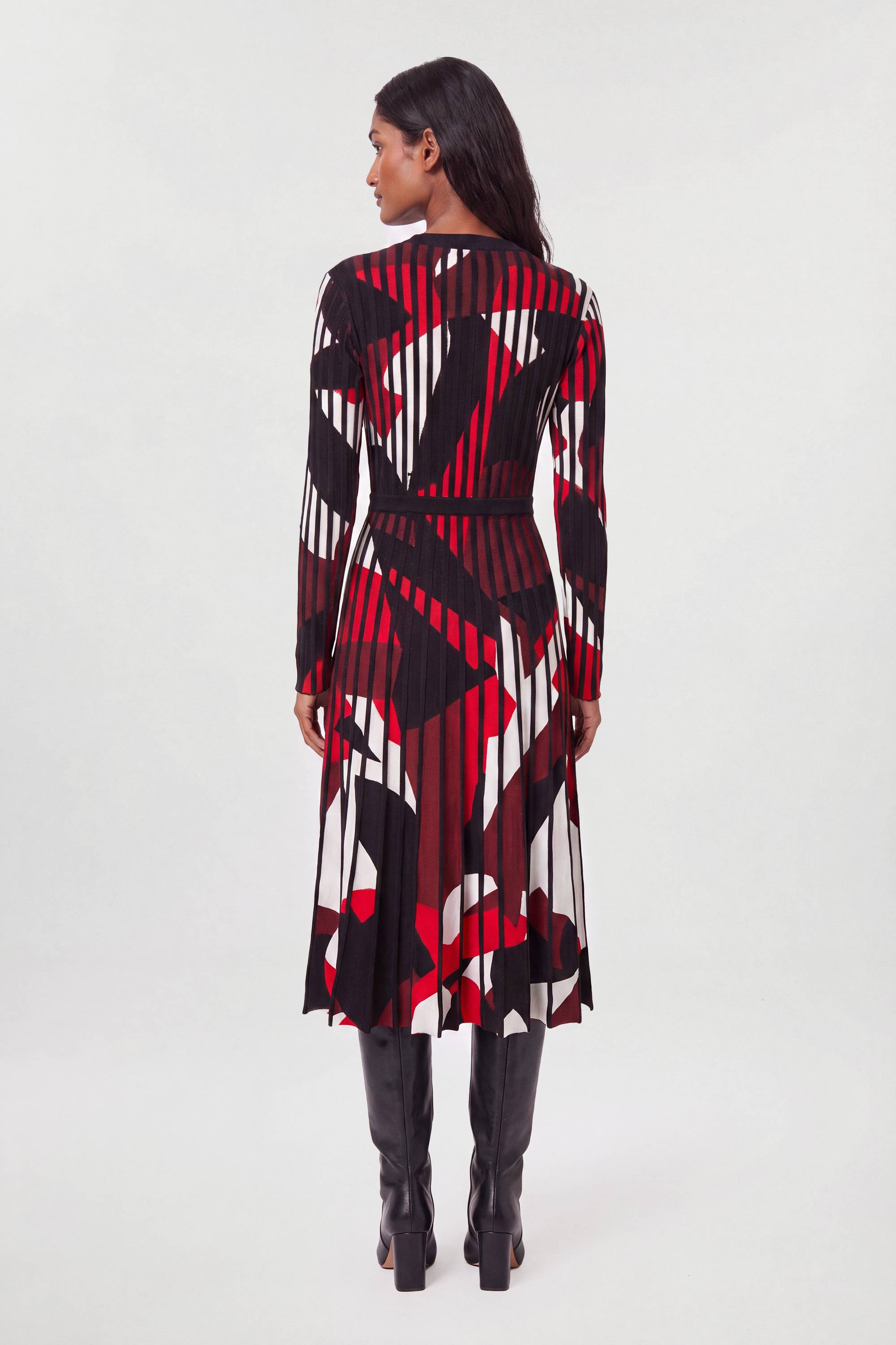 KarenMillen Robe Mi-Longue Évasée en Maille Jacquard Zèbre