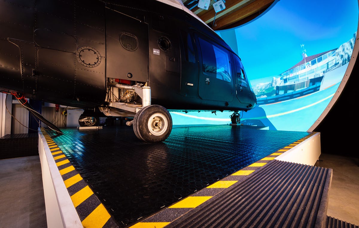 Hubschrauber-Simulator in Durmersheim als Geschenkidee