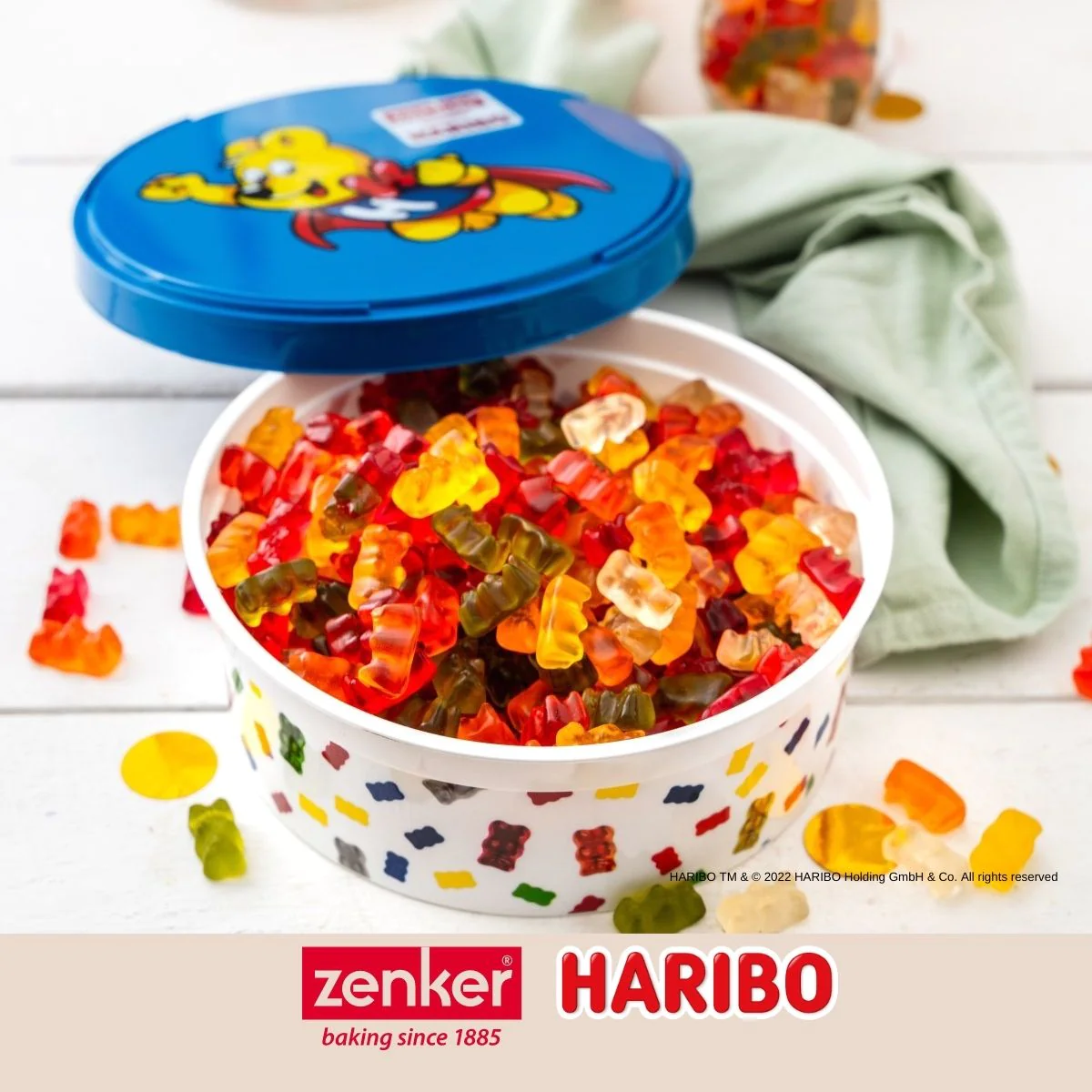 Boîte alimentaire avec couvercle en plastique 18,5 cm Haribo Zenker