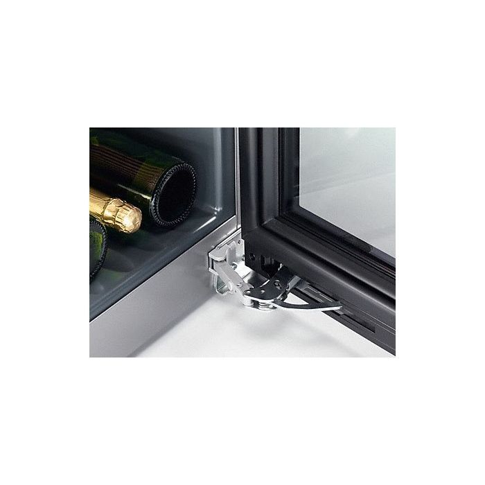 Miele Einbau-Weintemperierschrank KWT 6722 iS