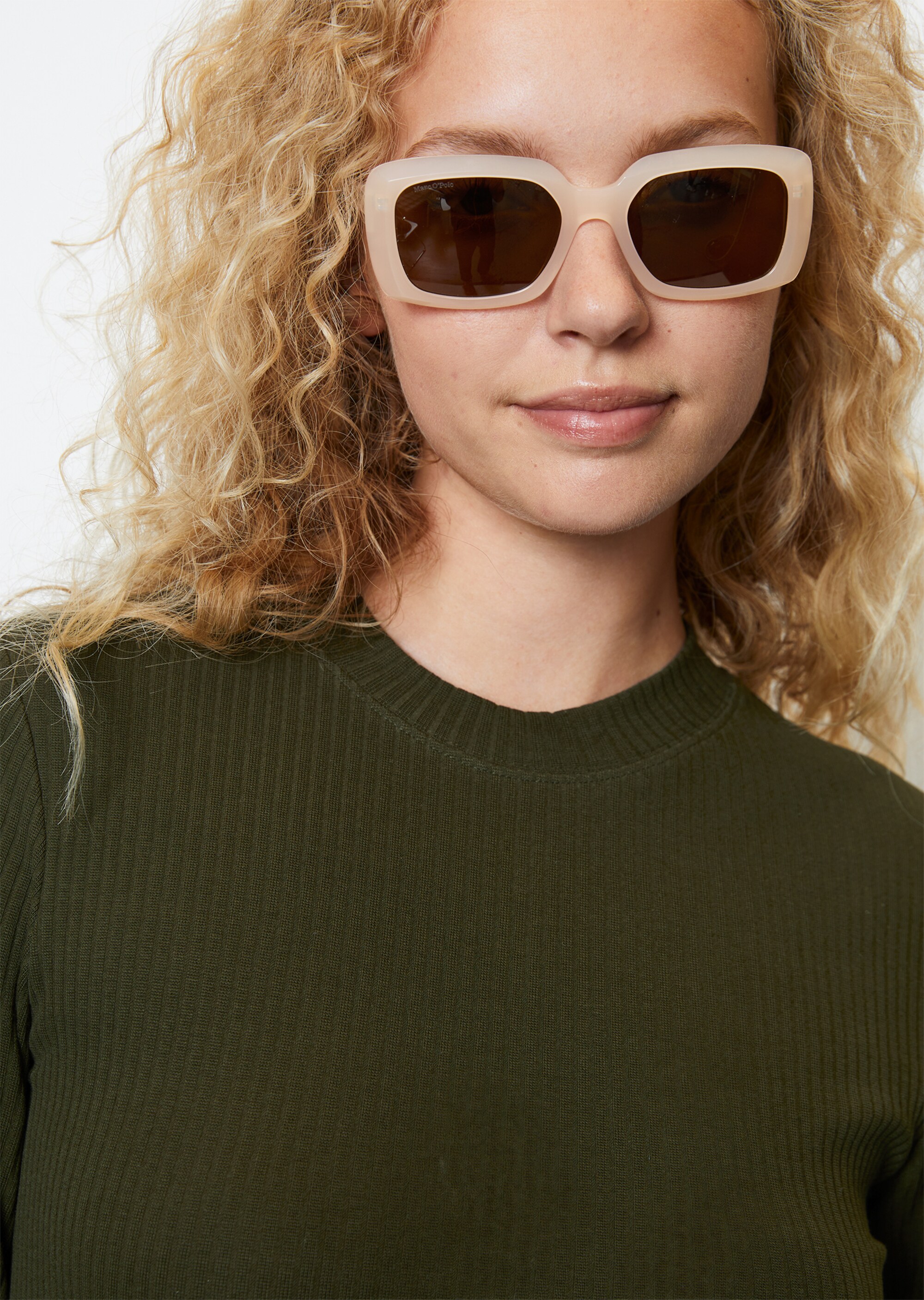 Geripptes Rundhals-Longsleeve aus Organic Cotton-Jersey