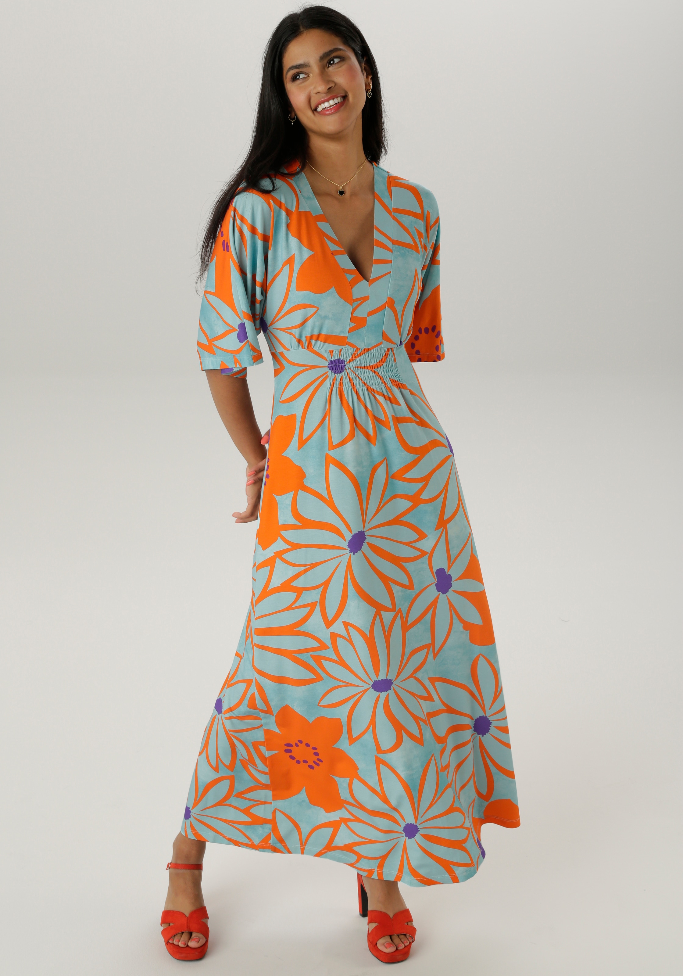 Aniston SELECTED Maxikleid mit weiten, 3/4-langen Ärmeln