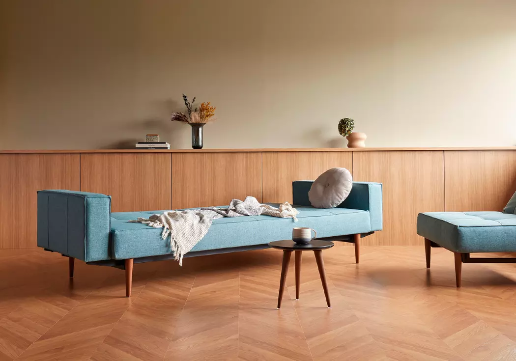 Schlafsofa mit Armlehnen Splitback Styletto dunkel