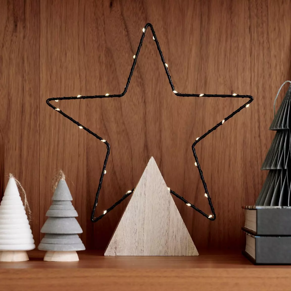 Étoile lumineuse à piles 27 LED (H30 cm) Alpina Blanc chaud