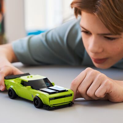 LEGO Speed Champions 77237 Sportsbilen Dodge Challenger SRT Hellcat