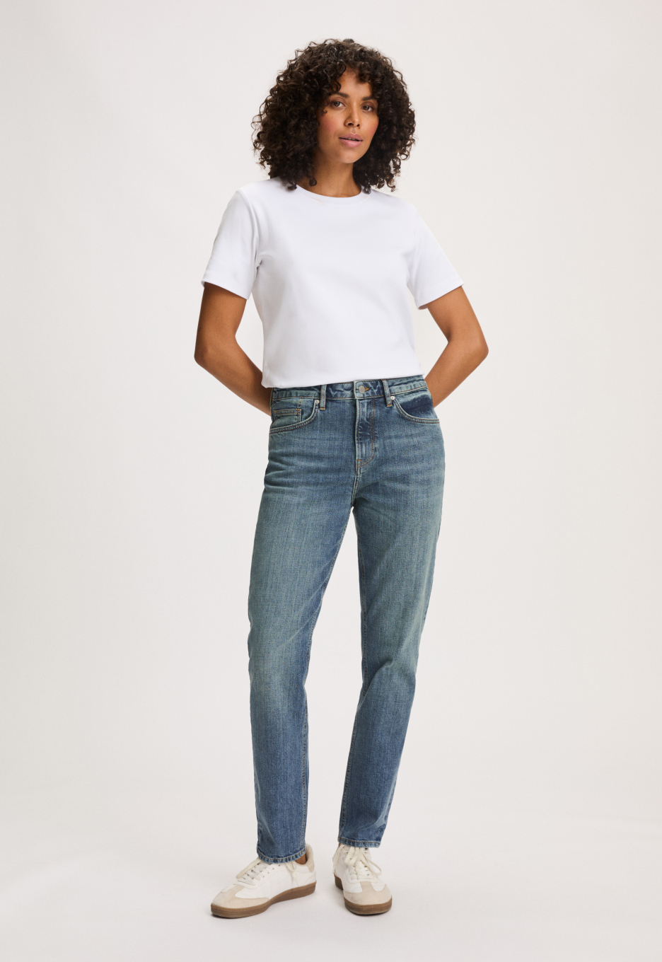 Silvercreek Cinna Slim Tapered Jeans