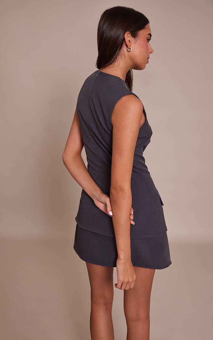 Bleu Marine Robe Droite À Ourlet Asymétrique Avec Détails Boutonnés