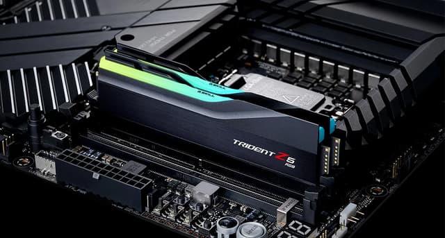 G.SKILL Trident Z5 RGB 32GB DDR5 RAM 7.200MT/s CL34 (svart)