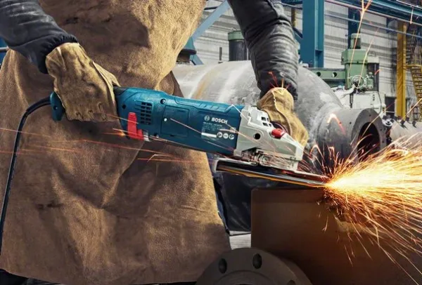 Bosch VINKELSLIBER GWS 24-230 PZ