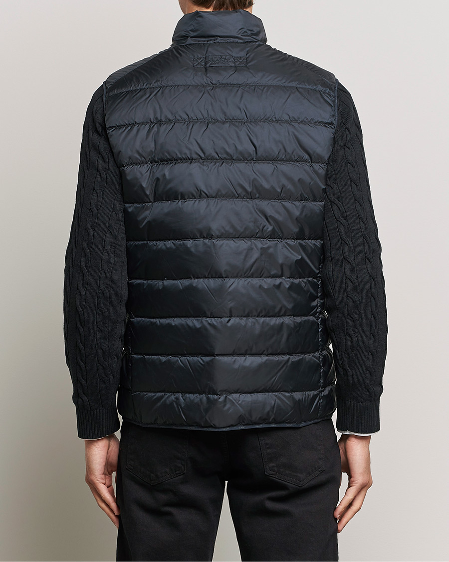 GANT The Light Down Gilet Black