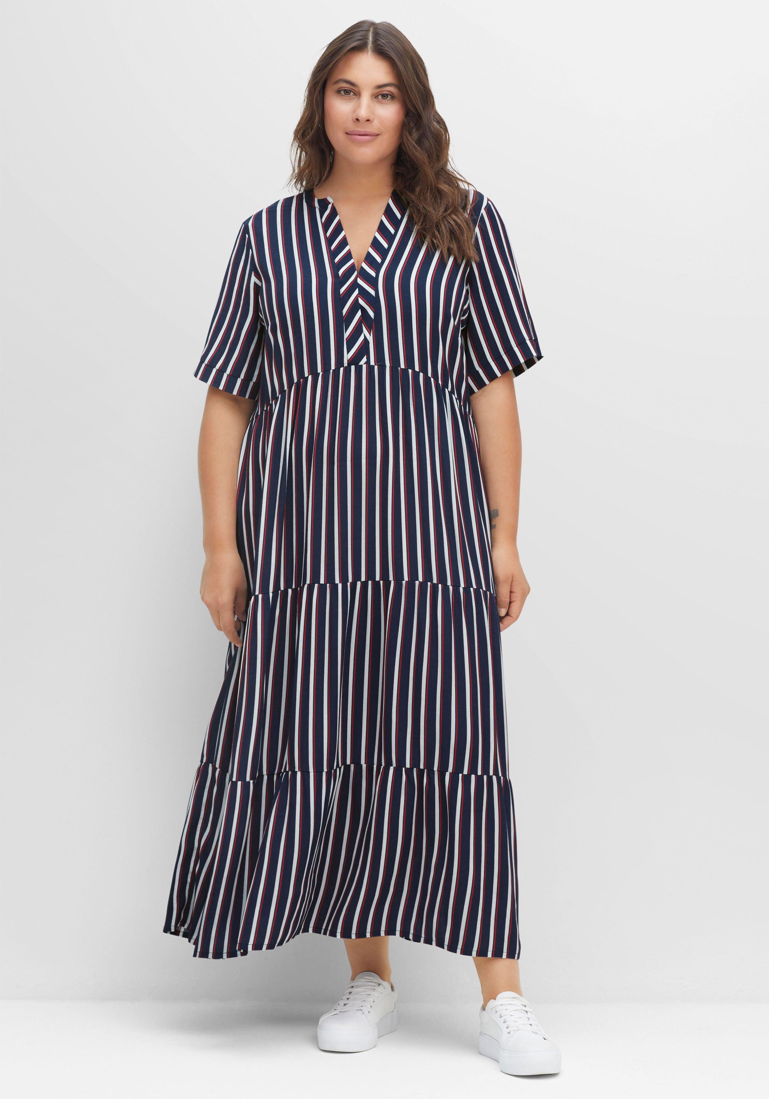 Maxikleid mit Alloverstreifen, weich fließend