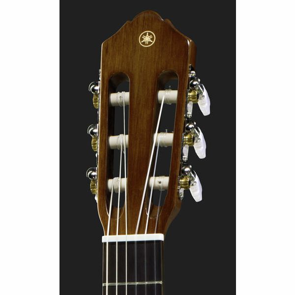 Yamaha CS40 Konzertgitarre