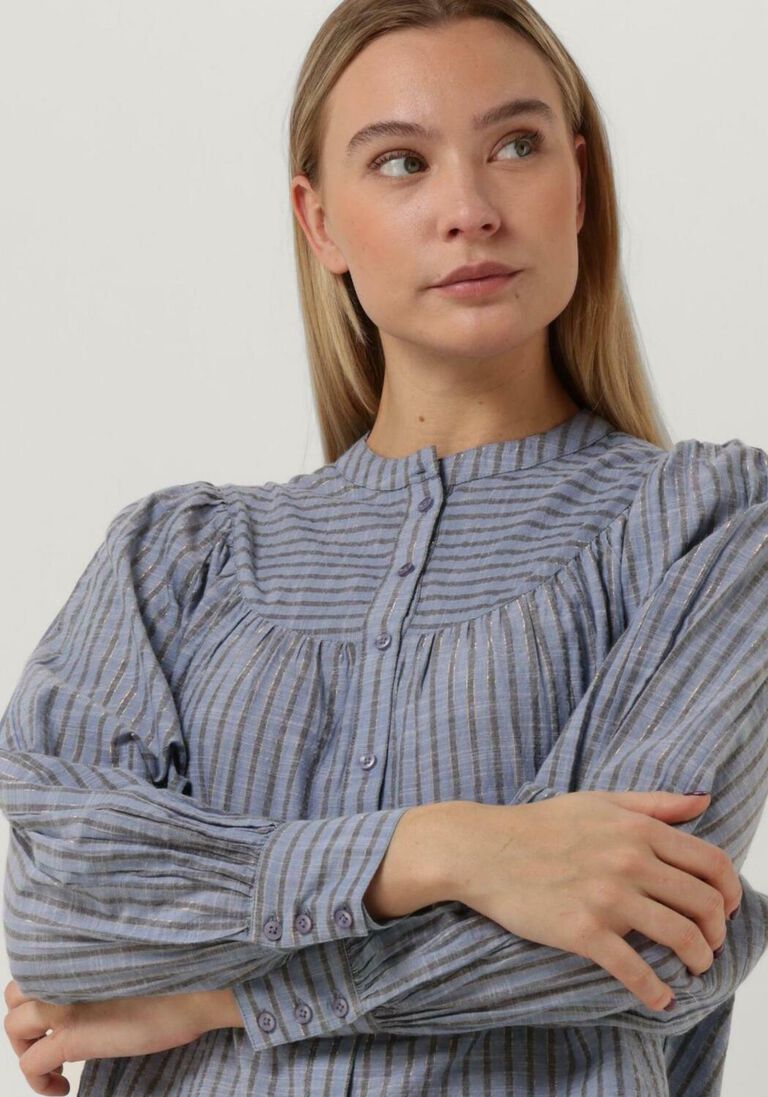 LOLLYS LAUNDRY lichtblauwe lollys laundry blouse alicia shirt
