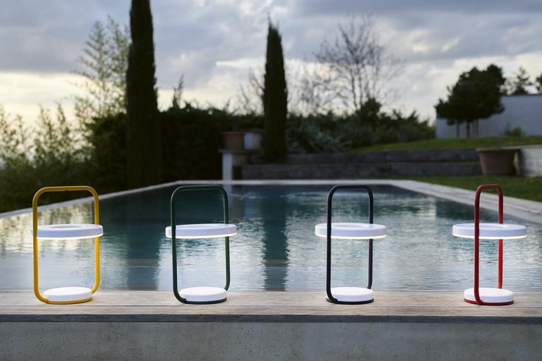 Fermob Ulli tafellamp H30 LED oplaadbaar Poppy