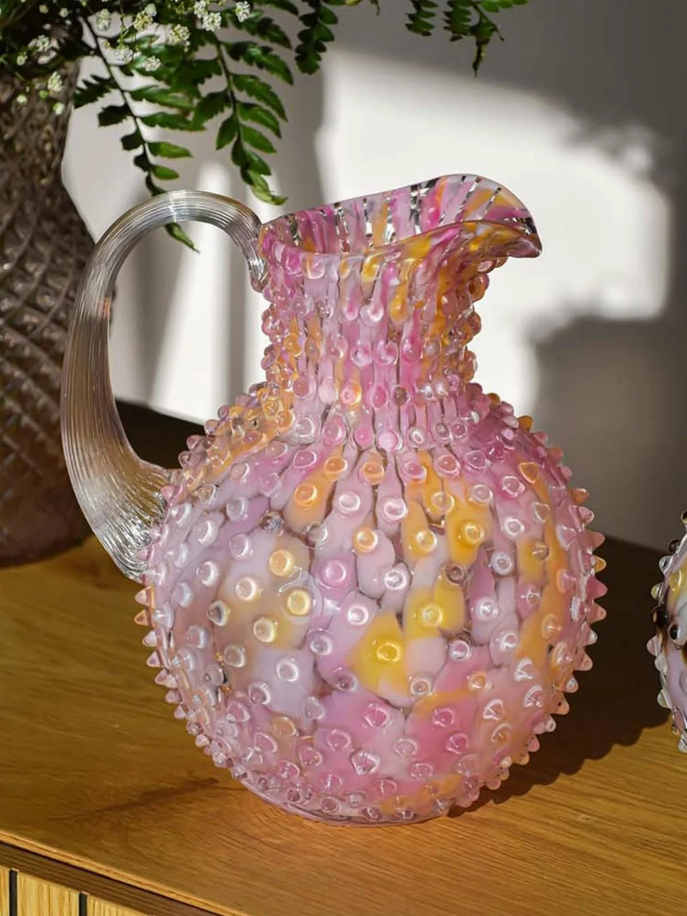 Mondgeblazen karaf Paris Hobnail