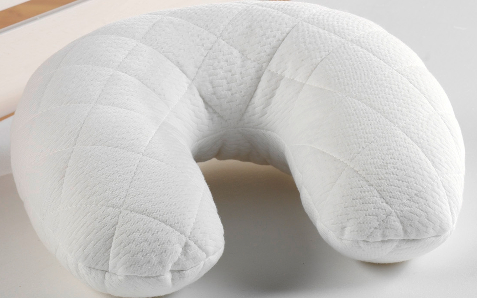 F.A.N Nackenkissen Sleep & Care Nackenhörnchen