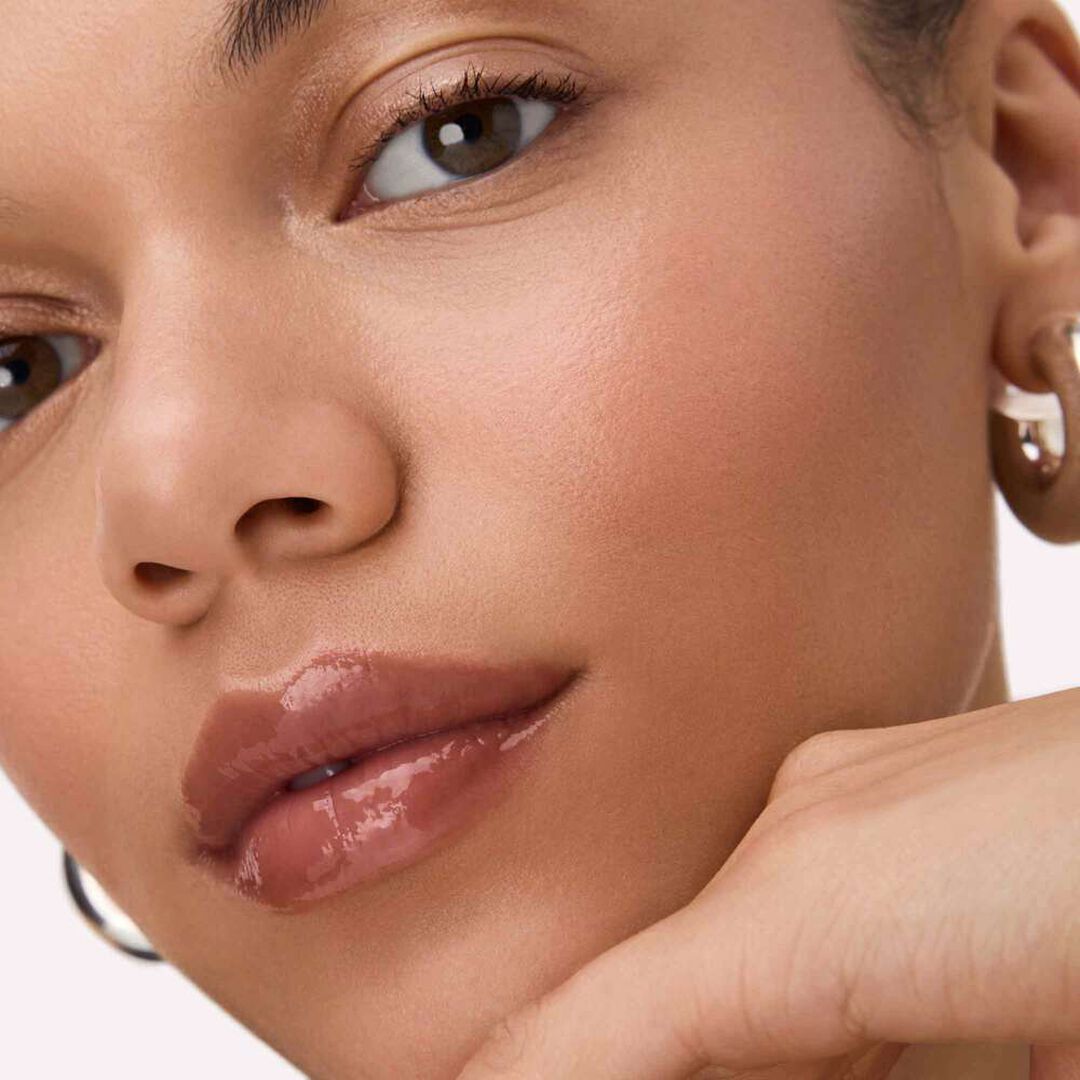 CATRICE  Glossy Peptide Bliss - Bálsamo de Lábios