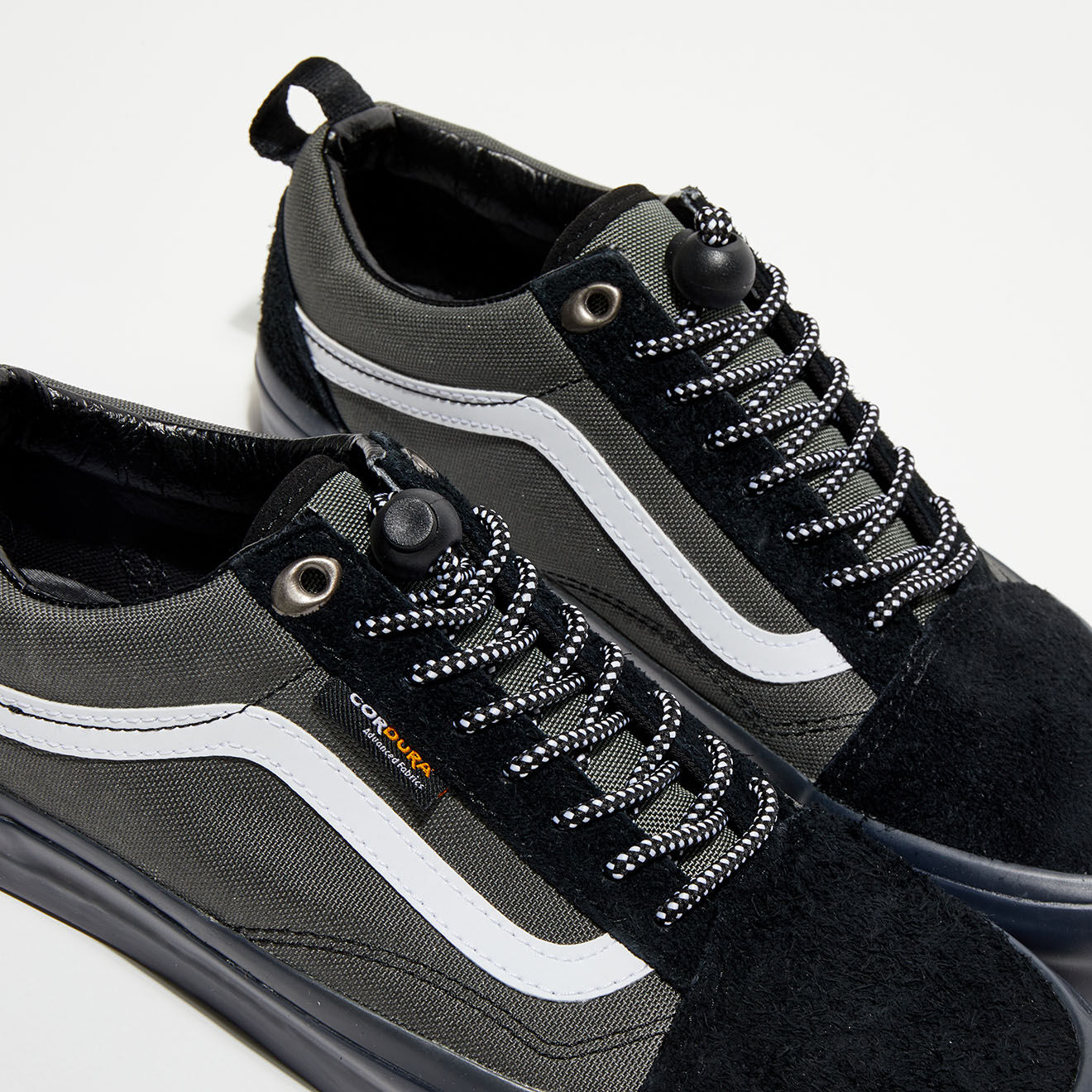 Vans Baskets Old Skool 36 DX noires