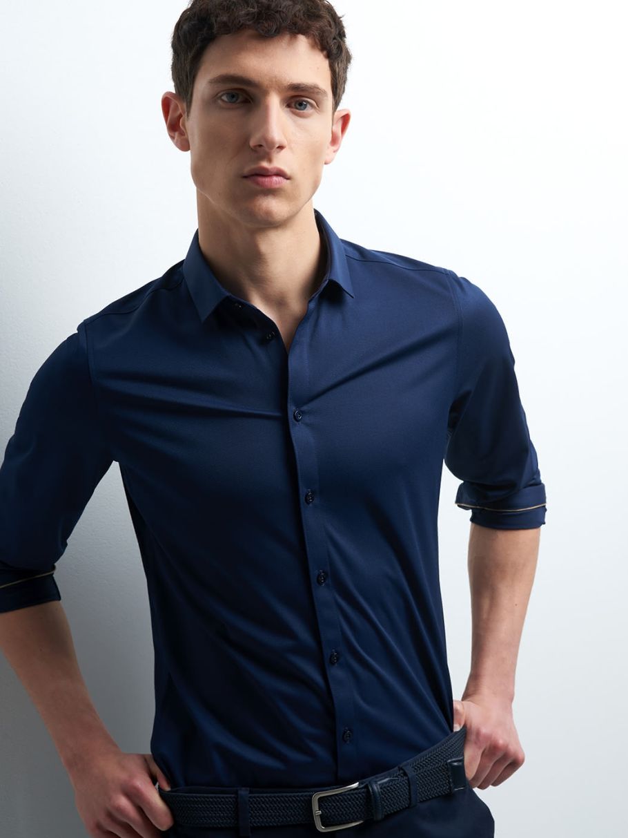 Chemise extraslim unie