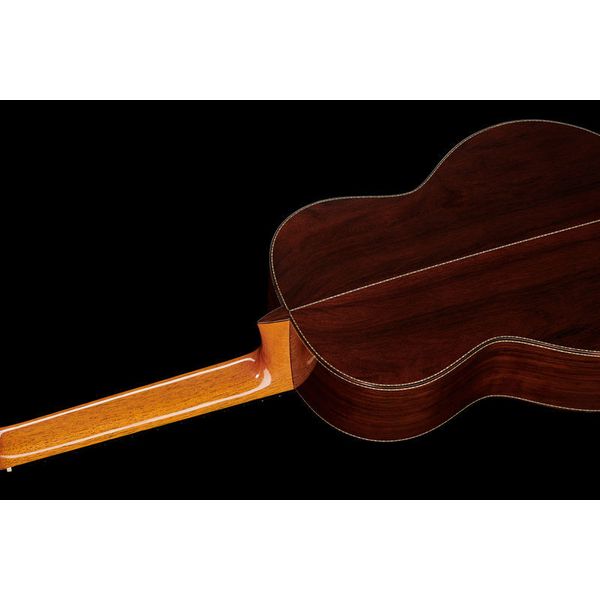 Amalio Burguet Artesano Spruce