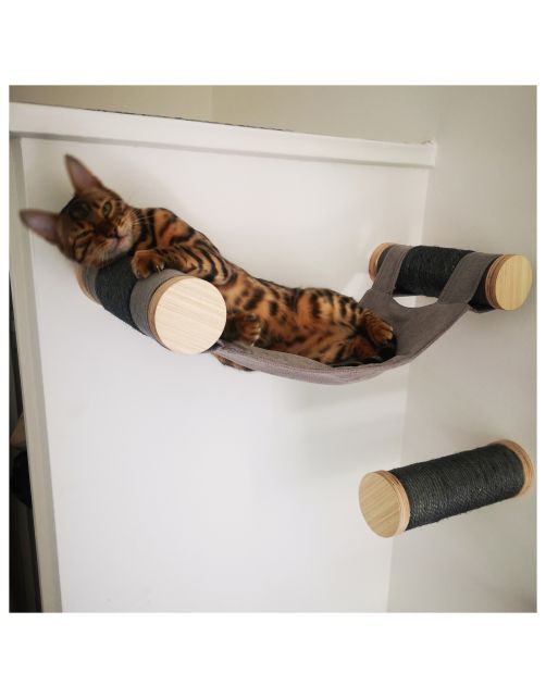 All For Paws Skywalk - Scratcher Hammock - Wandkrabpaal - 25x8.5x28 cm Grijs