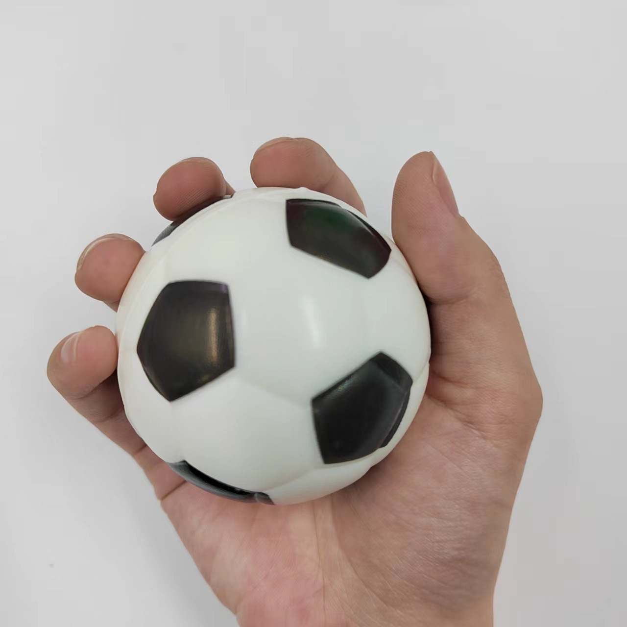 (53-tlg. Set) Party Geschenke Kinder Geburtstag Mitgebsel Armbänder / Schlüsselanhänger / Trillerpfeifen / Klebetattoo Mitbringsel - Fussball