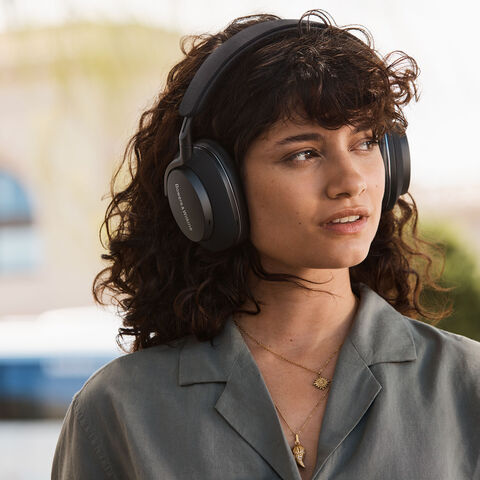Bowers & Wilkins PX7 S2e – draadloze over-ear koptelefoon met ANC Rood