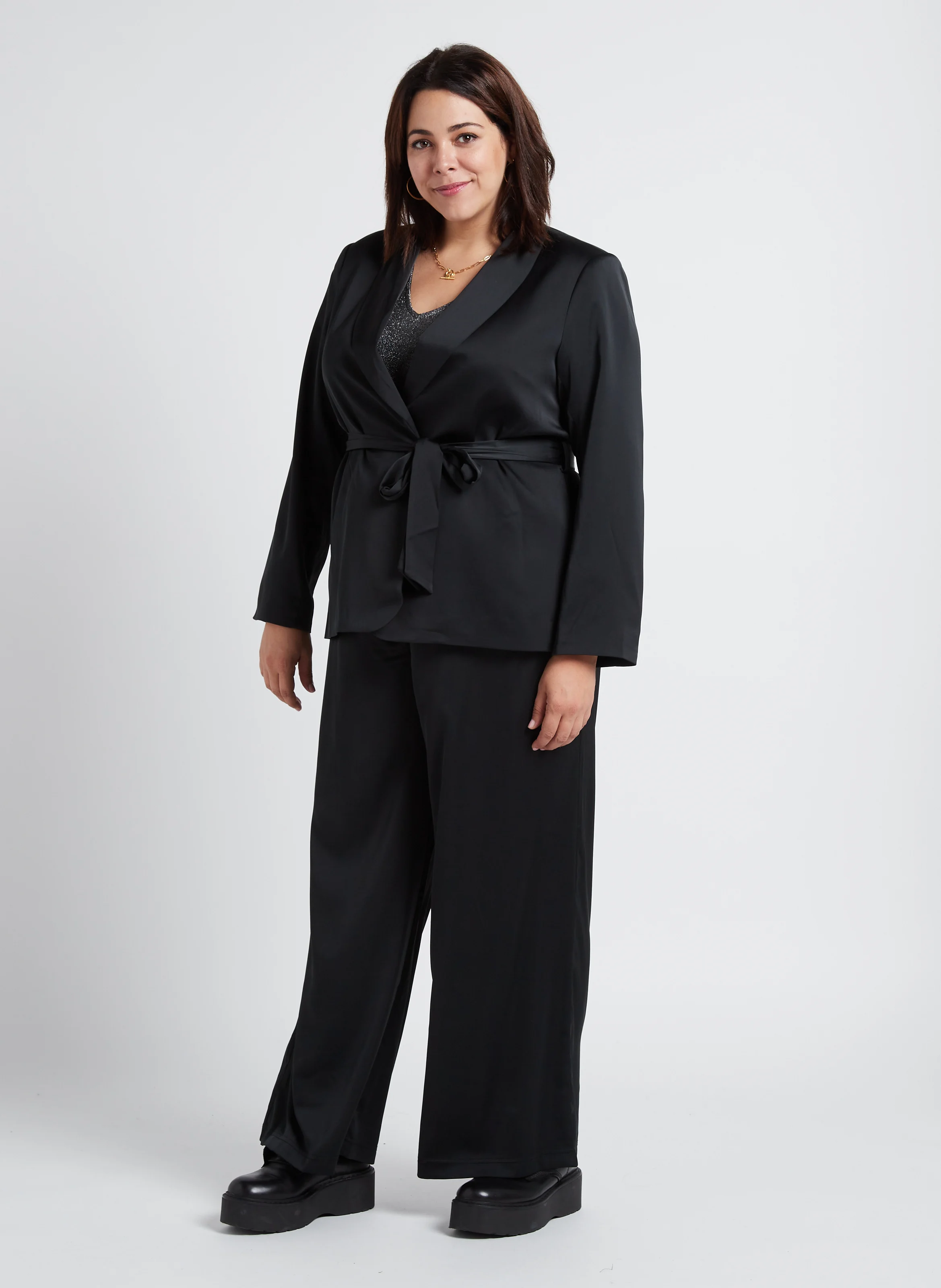KAY - veste col tailleur satinée | Noir