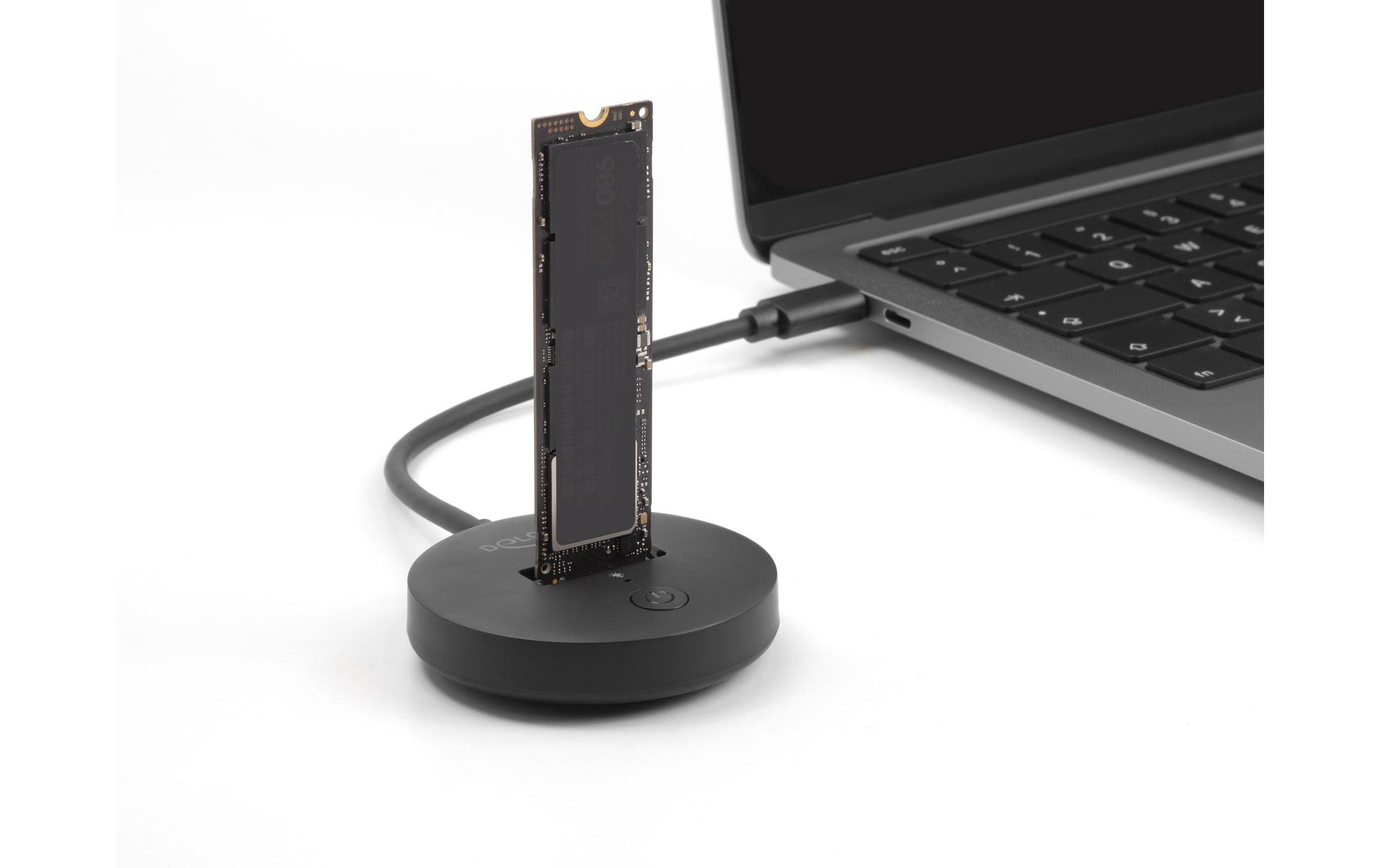 Dockingsstation M.2 NVMe / SATA SSD USB 10 Gbps USB Type-CDelock M.2 Dockingstation für M.2 NVMe / SATA SSD mit USB 10 Gbps USB Type-C Stecker