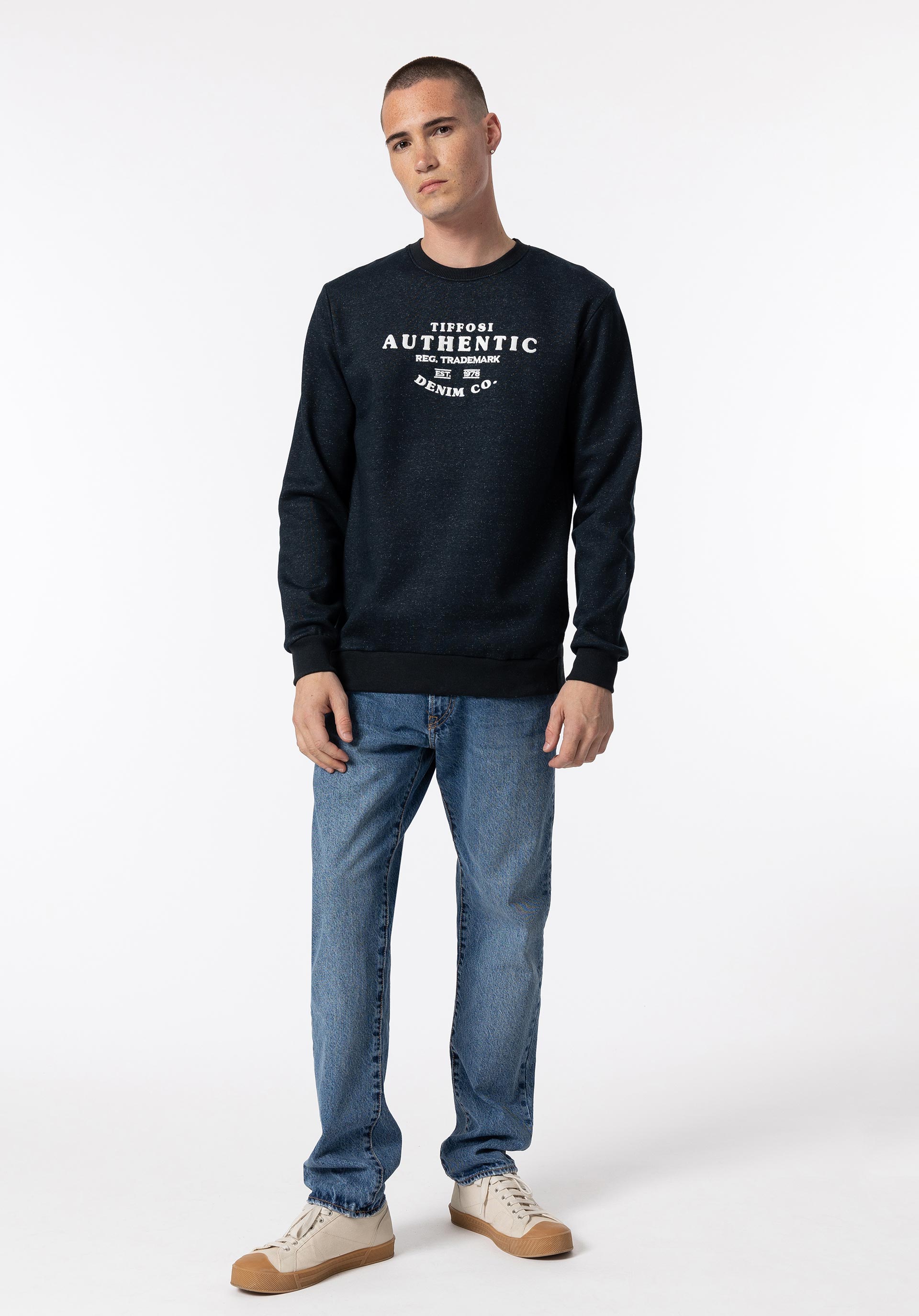 Sweatshirt com Bordado Frontal