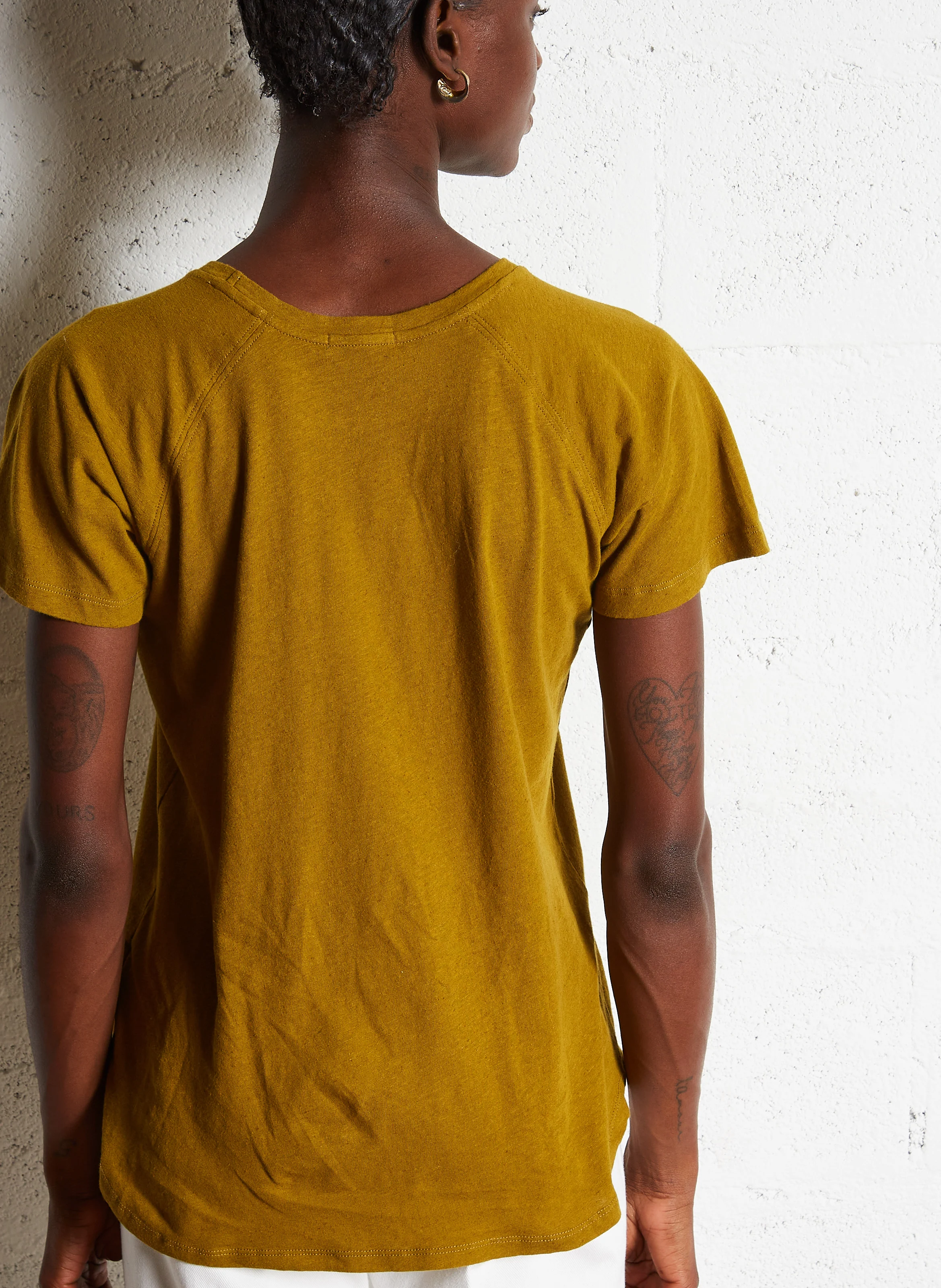 VAL - Tee-shirt droit col rond en coton bio et lin mélangé | Kaki