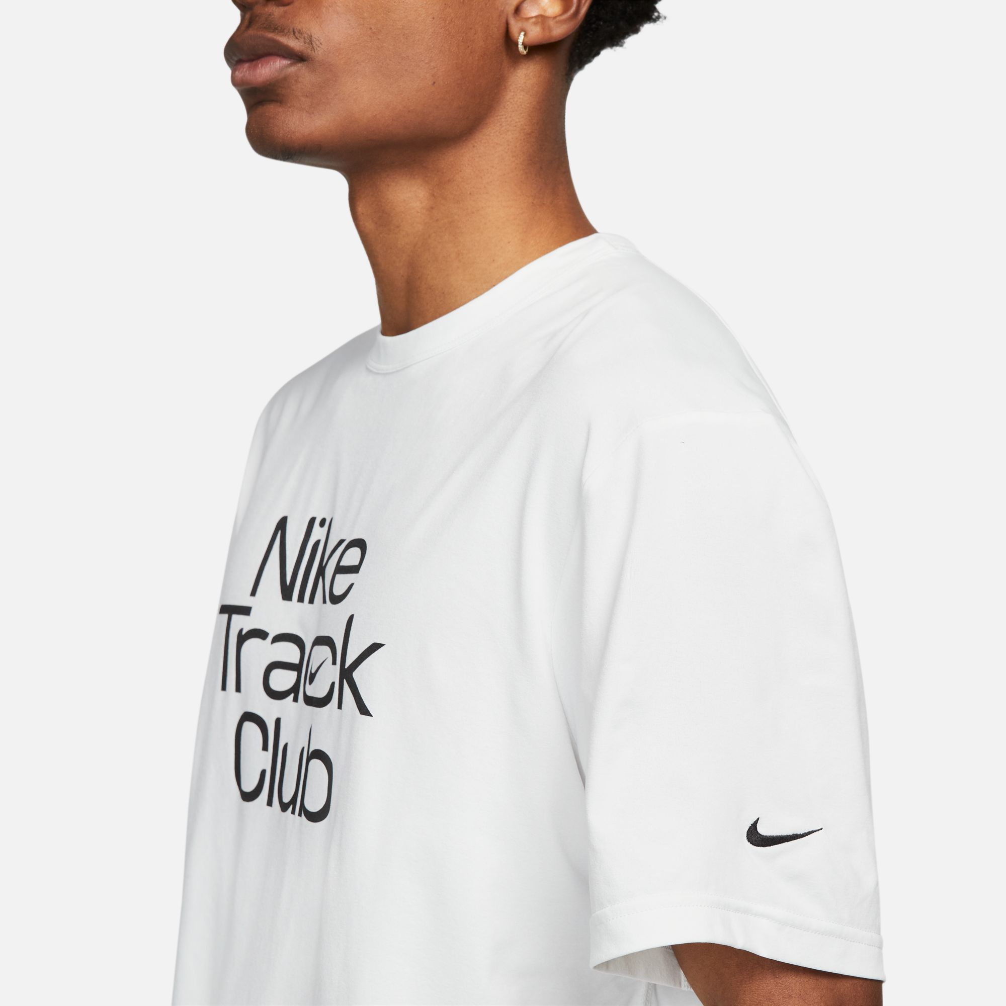 Dri-Fit Track Club Running Tee Herre 121/Summit White/Black