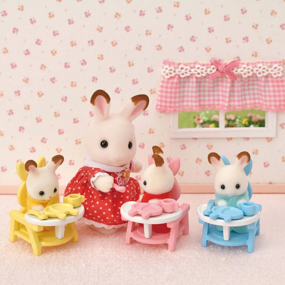 LES TRIPLES LAPIN CHOCOLAT ET ACCESSOIRES PUERICULTURE - SYLVANIAN TOUT POUR LES BEBES