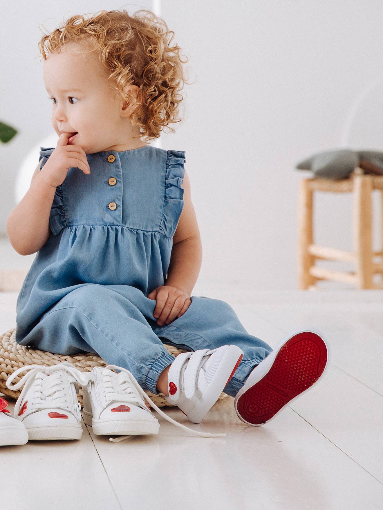 Tênis de lona com tiras autoadesivas para bebês meninas, multicoloridos