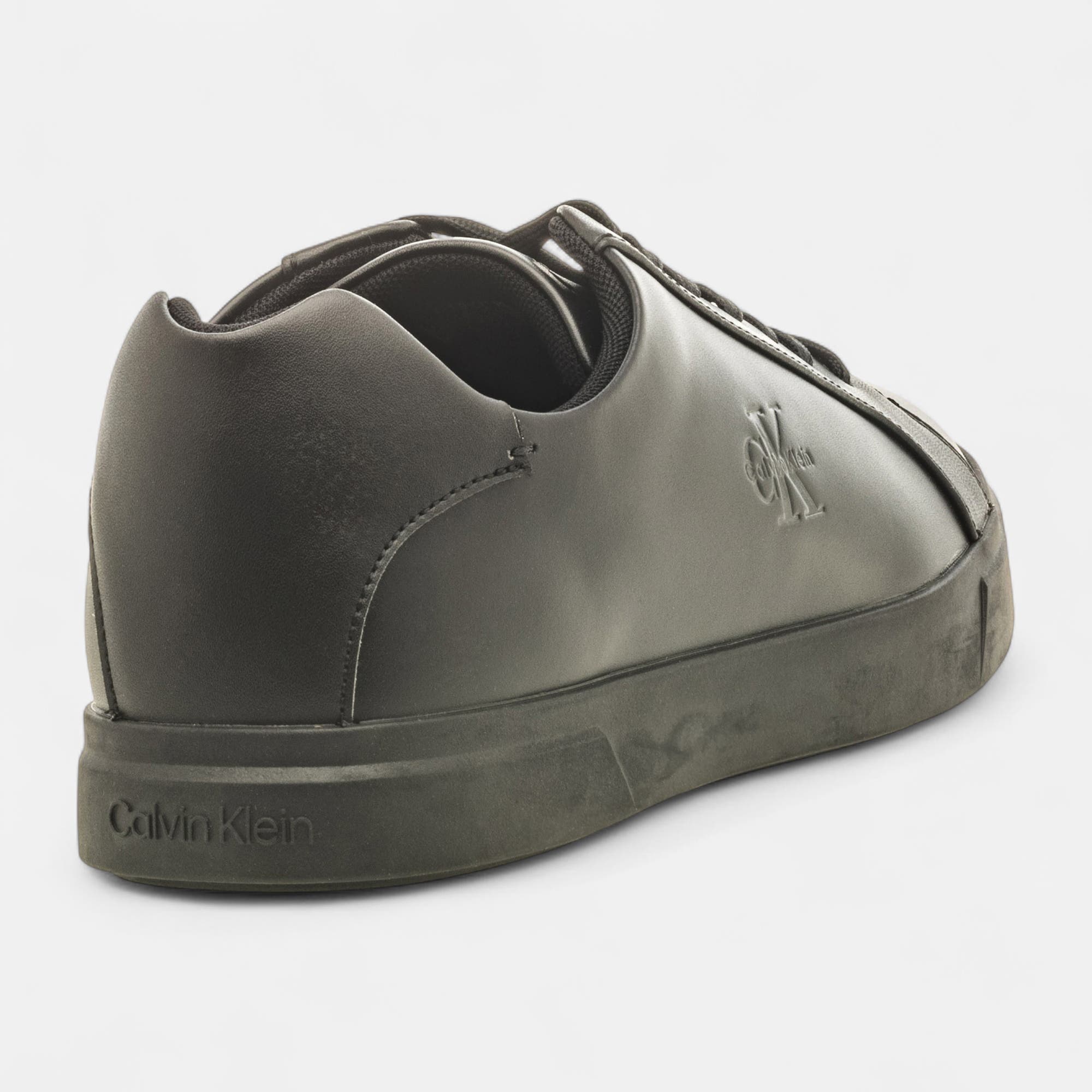 Baskets Homme en cuir noir