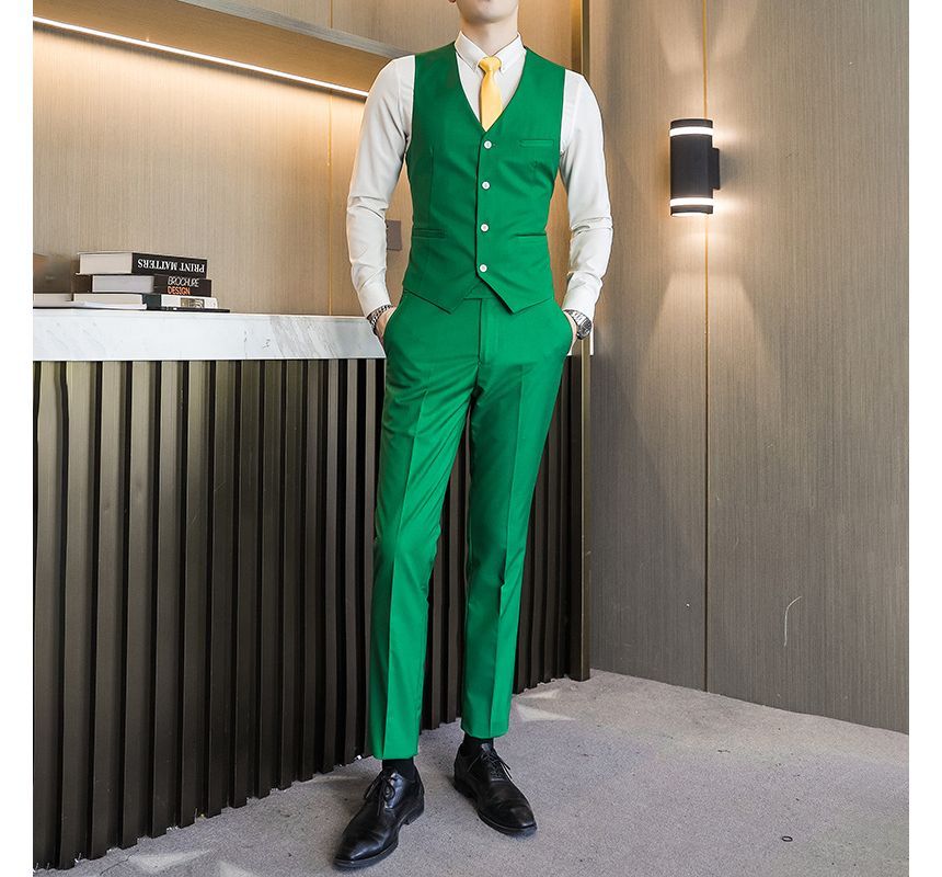 Aozora - Set: V-hals effen vest met knoopjes + taps toelopende pantalon met middelhoge taille