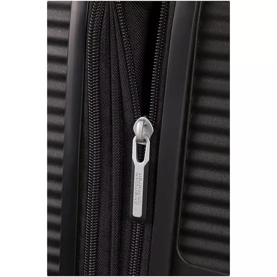 American Tourister Soundbox - 4-Rollen-Kabinentrolley S 55 cm erw. bass black