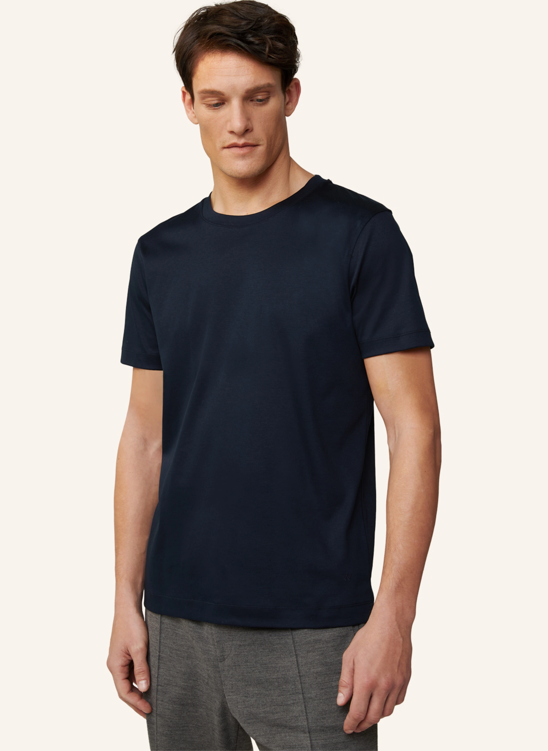 windsor. T-Shirt