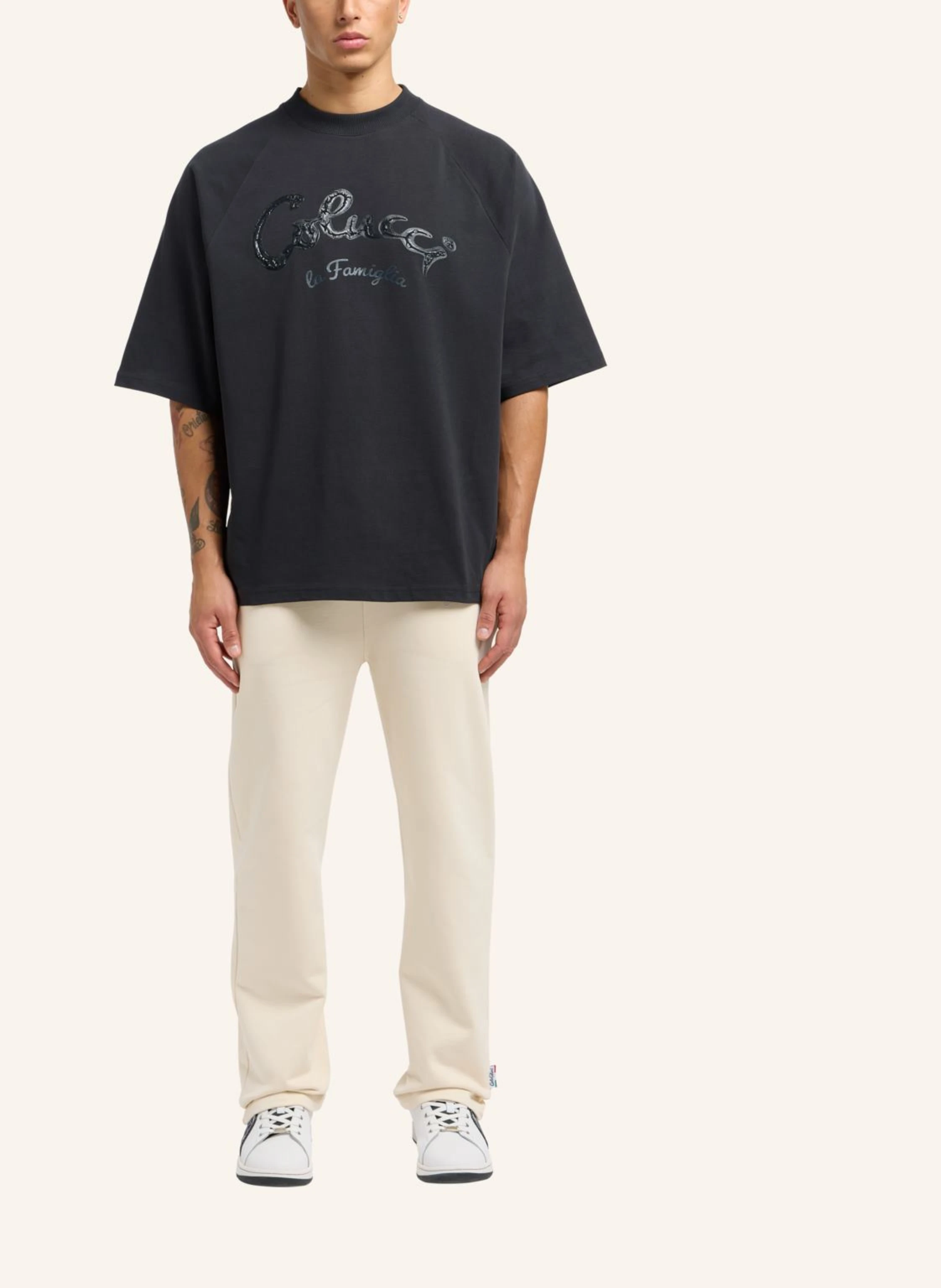 CARLO COLUCCI Oversize T-Shirt - La Famiglia DONEVSKI